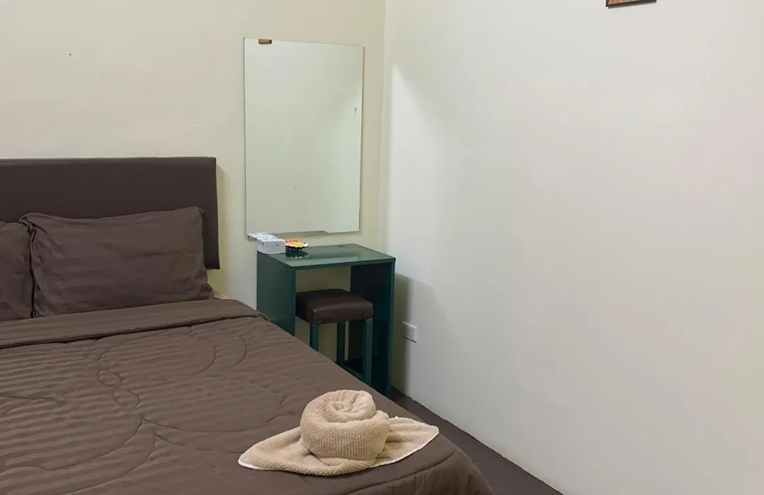 The House Hostel 2-1
